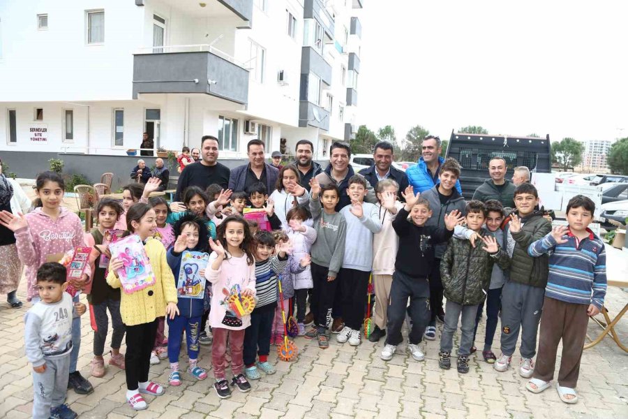 Döşemealtı Belediyesinden İhtiyaç Sahiplerine Ramazan Desteği