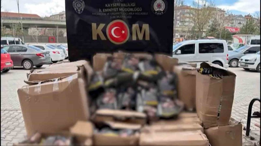 Kayseri’de Kaçakçılık Operasyonu: 930 Kilogram Tütün Ele Geçirildi