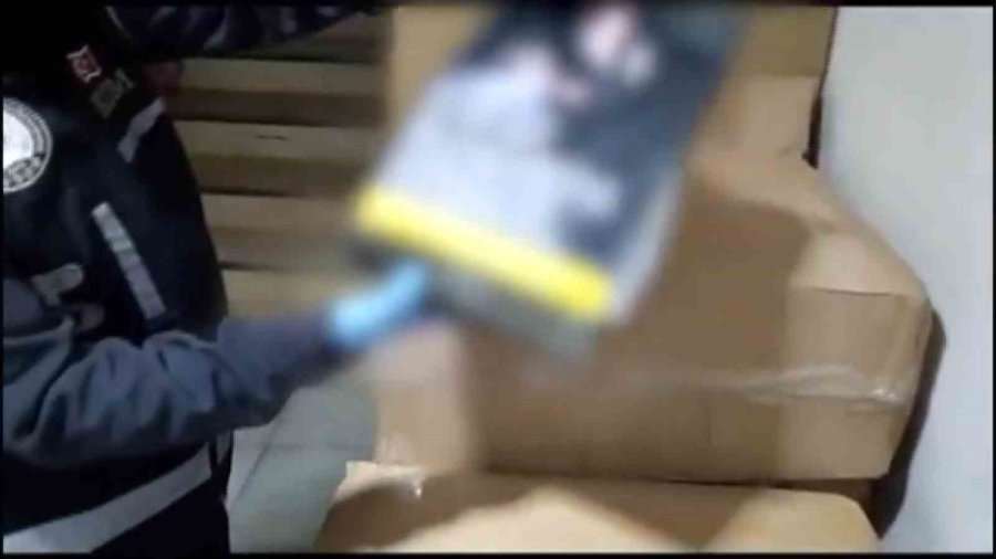 Kayseri’de Kaçakçılık Operasyonu: 930 Kilogram Tütün Ele Geçirildi