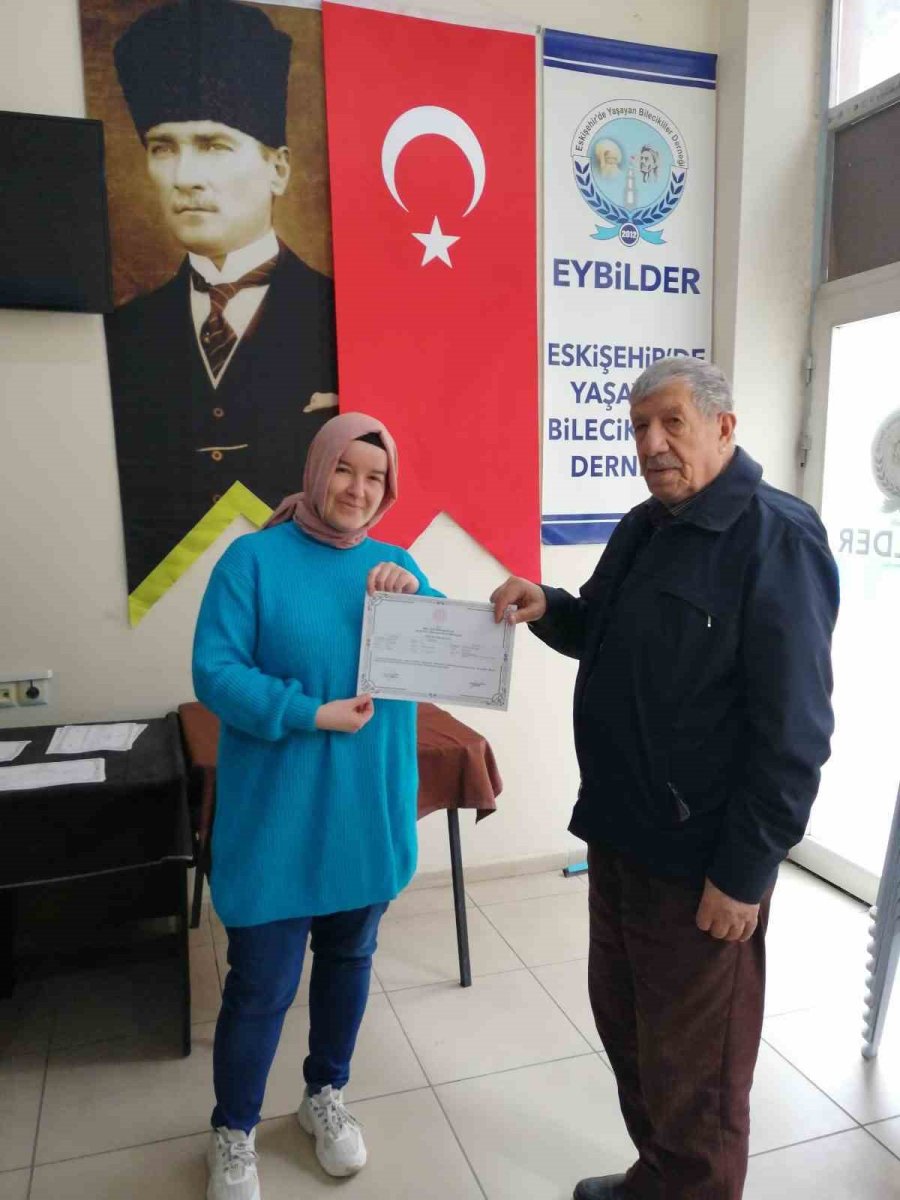 ‘mantar Yetiştiriciliği’ Kursuna Katılan 40 Kursiyer Törenle Sertifikalarını Aldılar