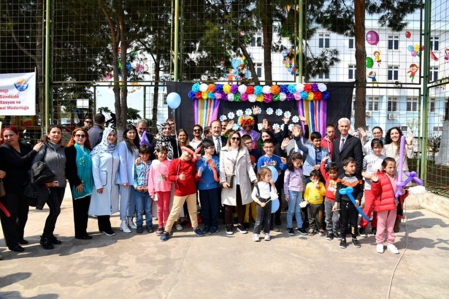 Vali Pehlivan: "otizmli Kardeşlerimizin Hayatlarını Kolaylaştırmaya Devam Edeceğiz"