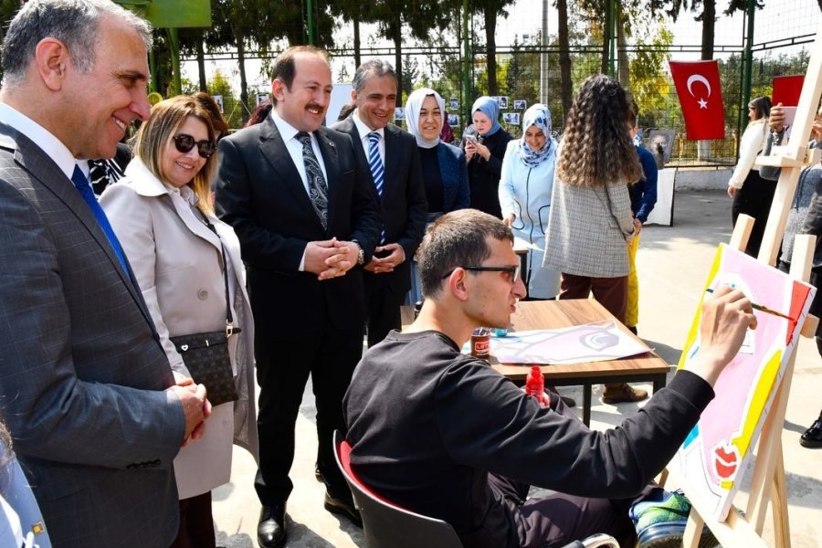 Vali Pehlivan: "otizmli Kardeşlerimizin Hayatlarını Kolaylaştırmaya Devam Edeceğiz"