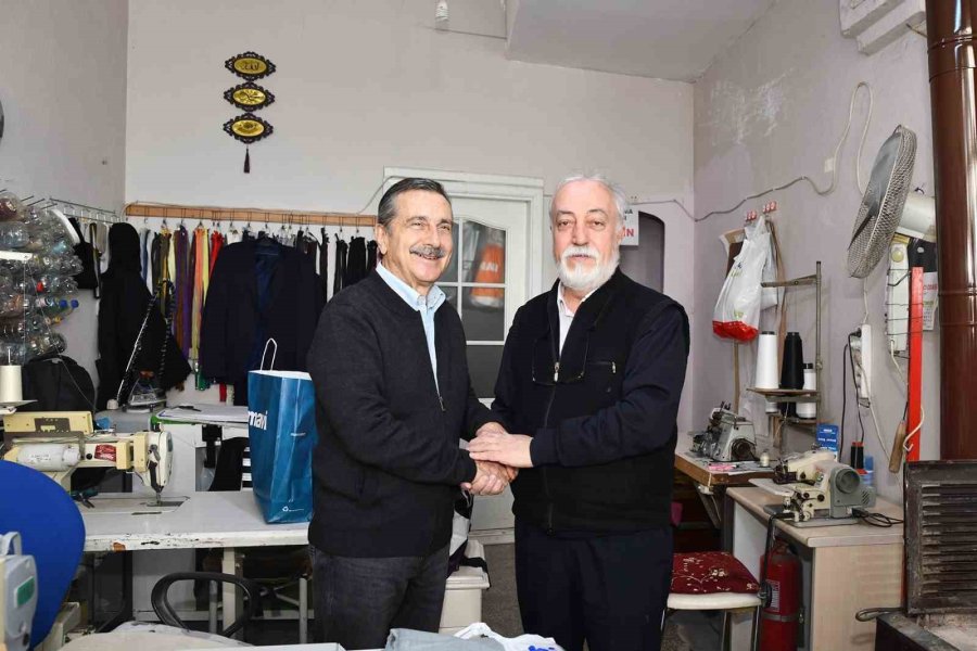 Başkan Ataç, "esnafımızın Her Daim Yanındayız"