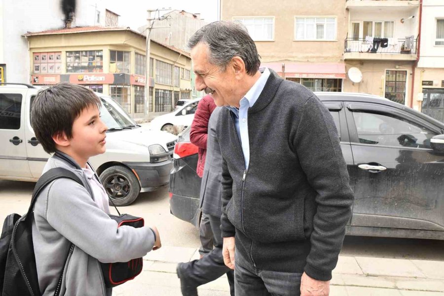 Başkan Ataç, "esnafımızın Her Daim Yanındayız"