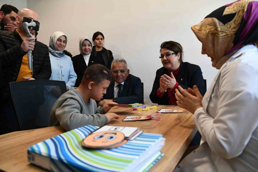 Bakan Yanık’tan Başkan Büyükkılıç’a "örnek Proje" Teşekkürü