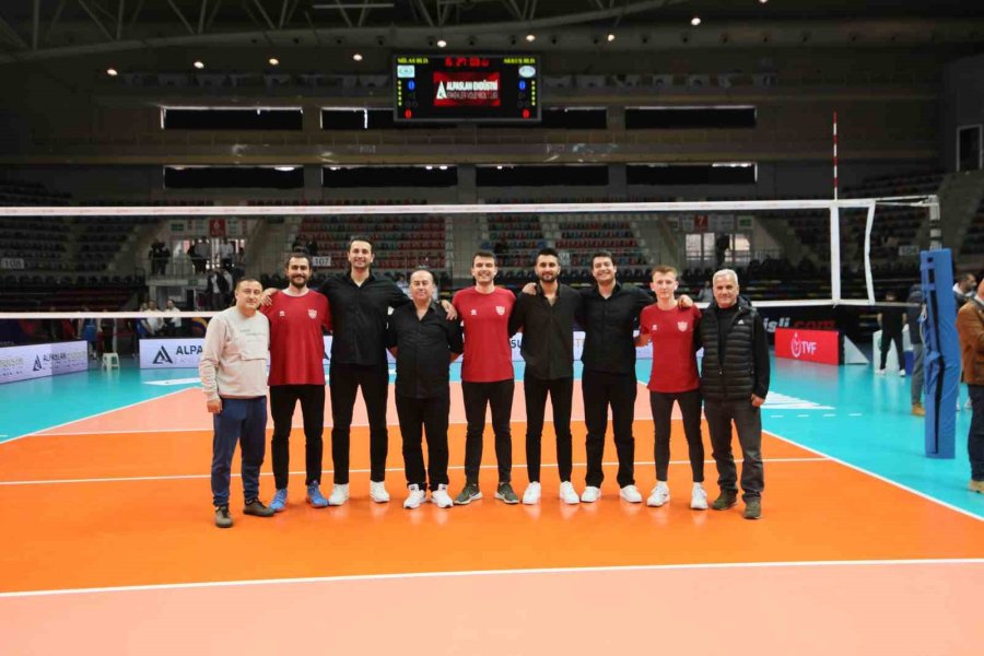 Alanya Belediyespor’dan Tarihi Başarı