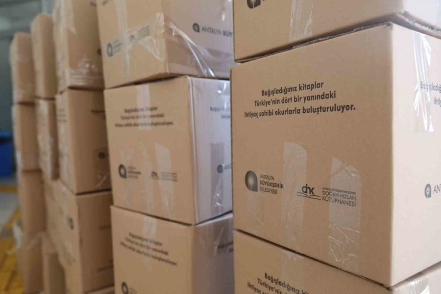 Depremzede Eren’in Adı Hatay’da Çadır Kütüphanesinde Yaşatılacak