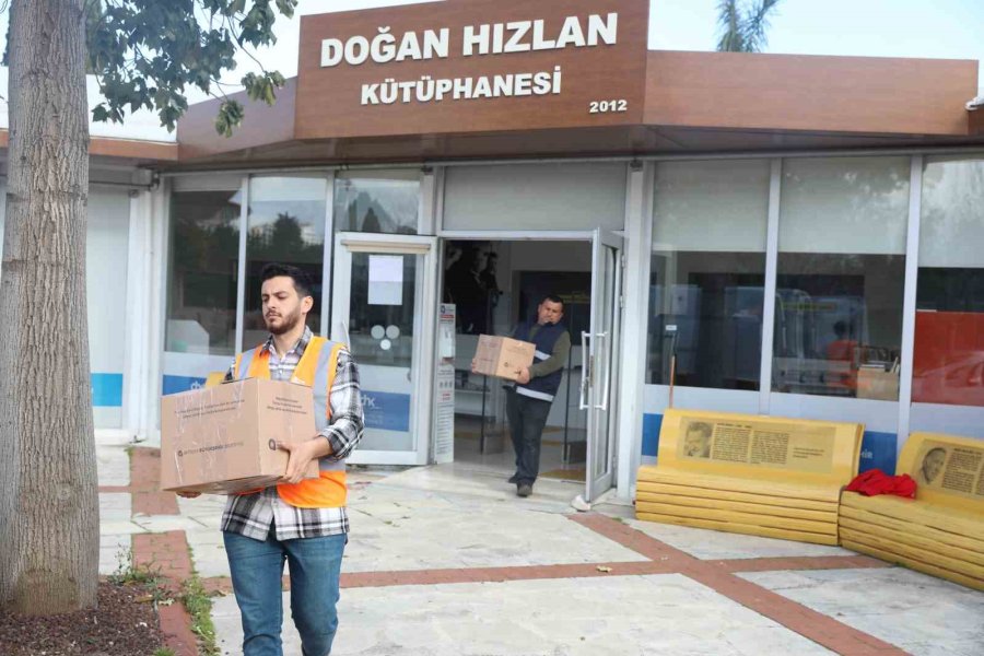 Depremzede Eren’in Adı Hatay’da Çadır Kütüphanesinde Yaşatılacak