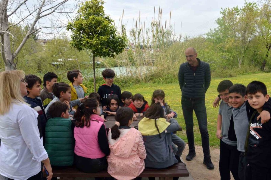 Öğrenciler Sevimli Dostları Unutmadı