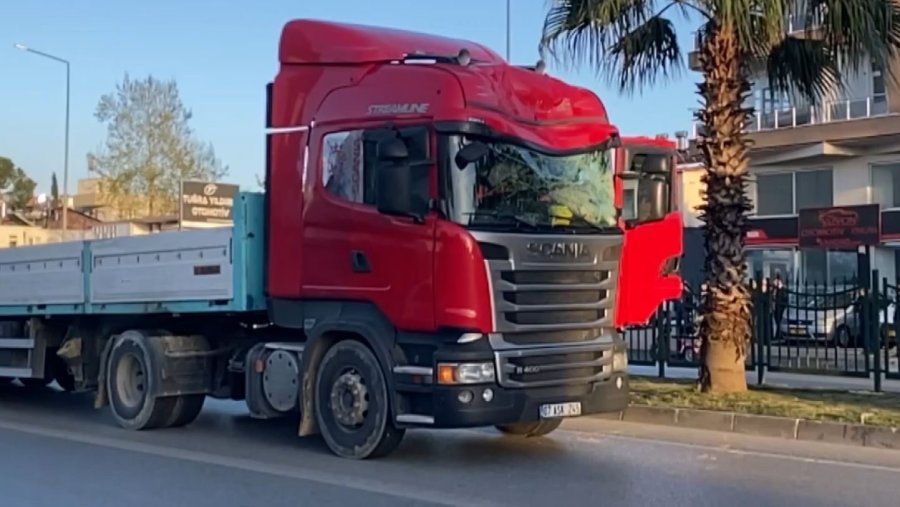 Antalya’da 25 Yaşındaki Gencin Feci Ölümü