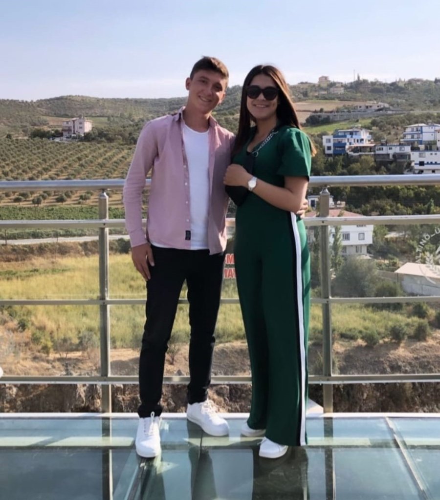 Depremde Ölen Özel Harekat Polisinden Geriye Düğünde Oynadığı Görüntüler Kaldı