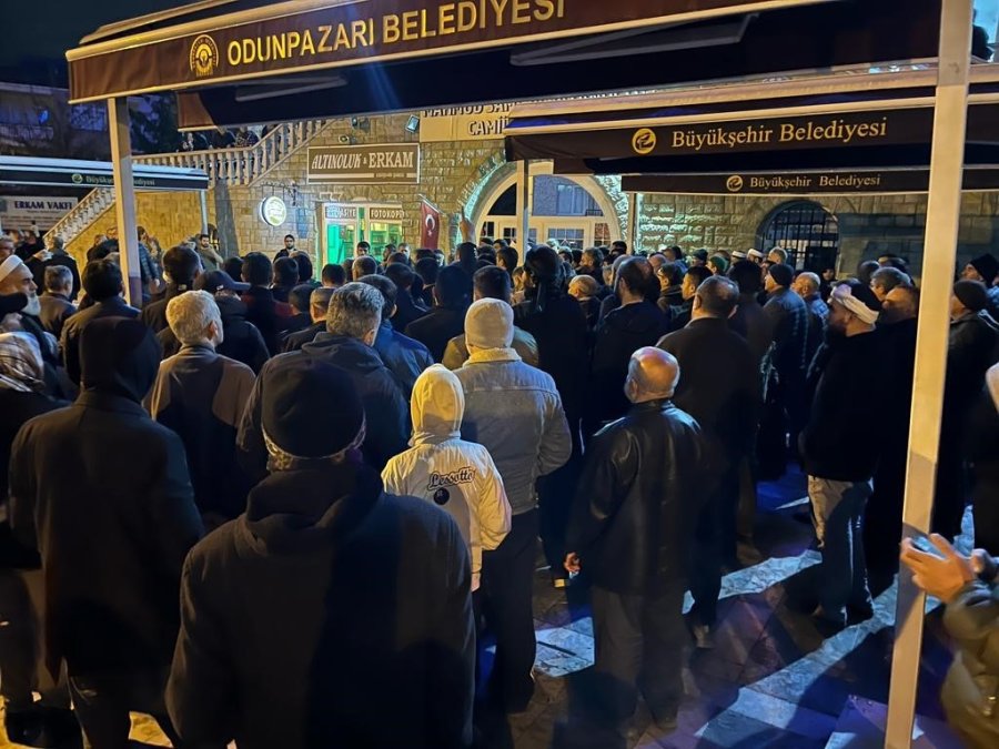 Kudüs’teki Zulme Karşı Tepki Göstermek İçin Bir Araya Geldiler