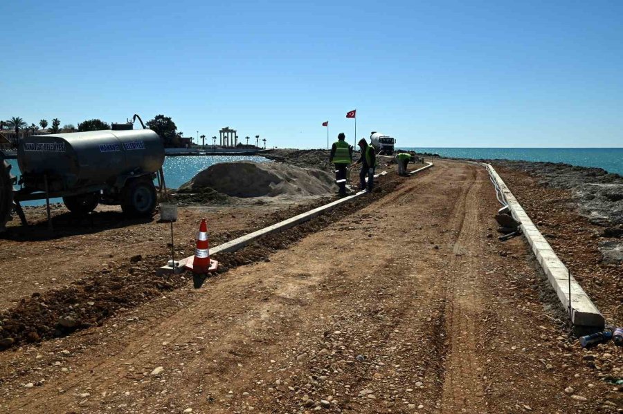 Başkan Sözen, Antik Side Limanı’nı Güzelleştiriyor