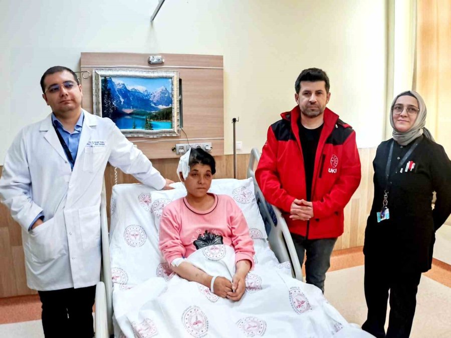 Niğde’de İlk Köşe Tümörü Ameliyatı Başarıyla Gerçekleştirildi