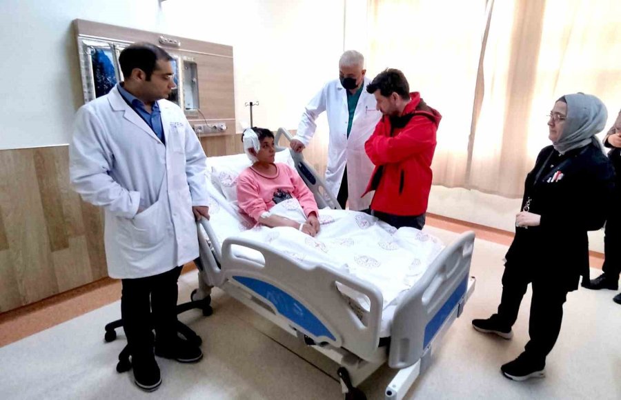 Niğde’de İlk Köşe Tümörü Ameliyatı Başarıyla Gerçekleştirildi