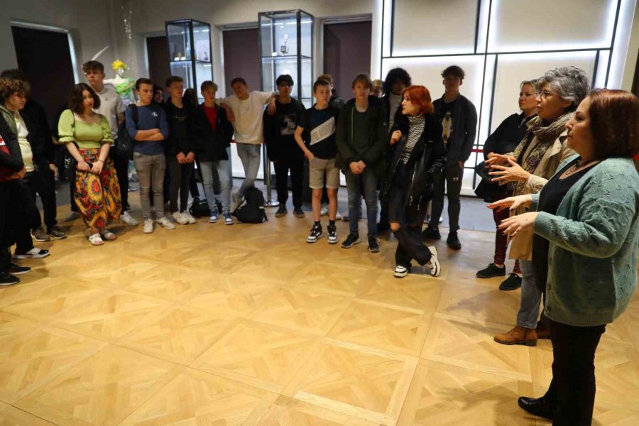 İnovasyon Merkezi Hollandalı Öğrencileri Ağırladı