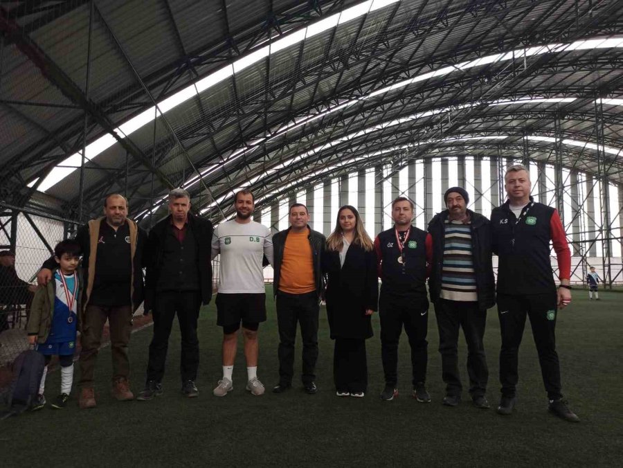 Ünal Yalçın Unutulmadı