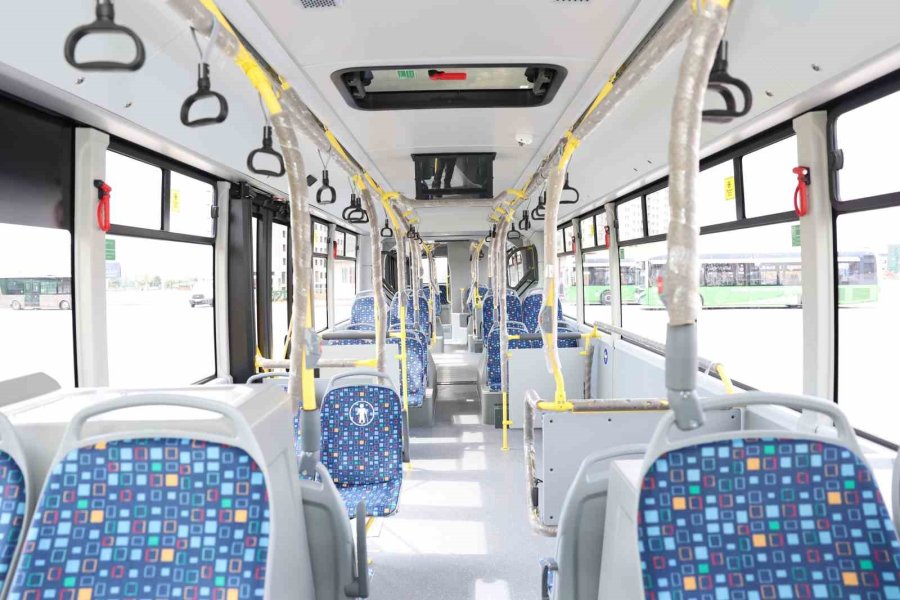 Büyükşehir’in 12 Yeni Otobüsü Görücüye Çıkıyor