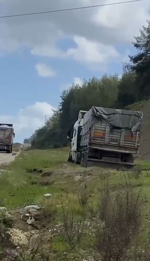 Antalya’da Feci Kaza: Genç Avukat Ve Sürücü Hayatını Kaybetti