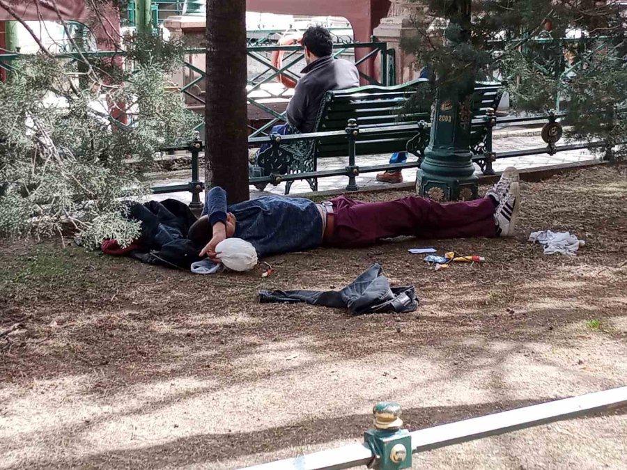 Köprübaşı Esnafı Balici Ve Dilencilerden Şikayetçi