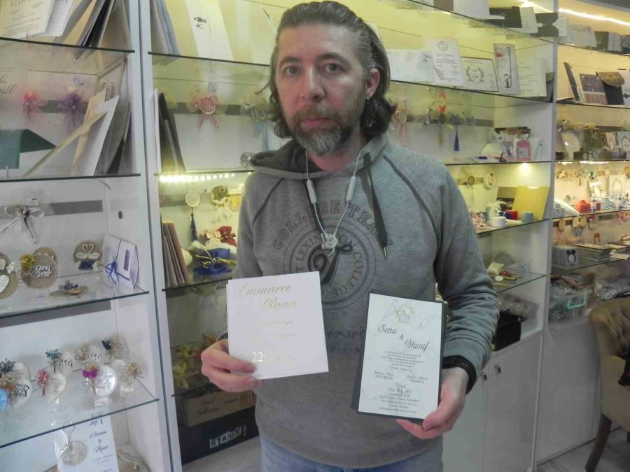 Davetiye Satıcıları Düğün Sezonundan Umutlu