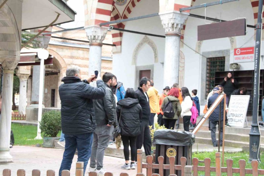 Ramazan Ayında Kurşunlu Külliyesi’nin Ziyaretçi Yoğunluğu Arttı