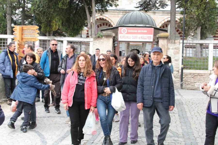 Ramazan Ayında Kurşunlu Külliyesi’nin Ziyaretçi Yoğunluğu Arttı