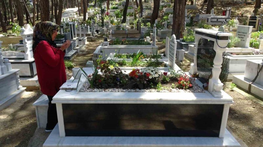 Trafik Kazasında Ölen Oğlunun Sigorta Parasıyla Hastaneye Ultrason Cihazı Aldı