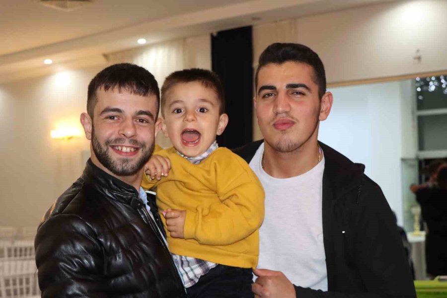 Gemiçli Yörükler İftarda Bir Araya Geldi