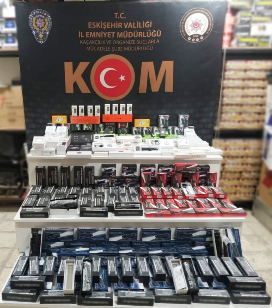 Eskişehir’de Çok Sayıda Kaçak Ürün Ele Geçirilirken 18 Şüpheli Yakalandı