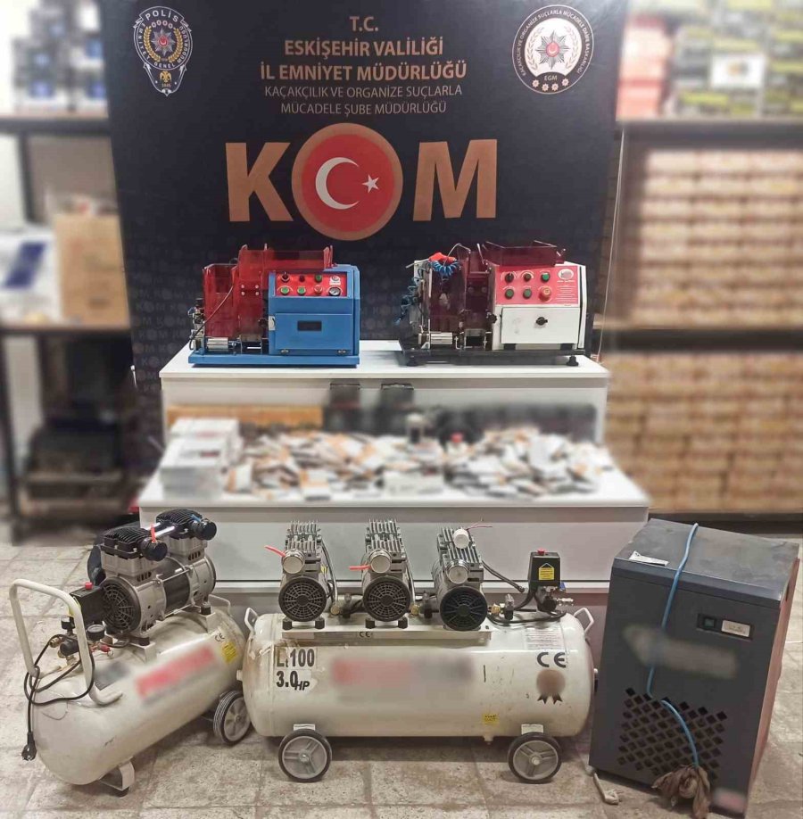 Eskişehir’de Çok Sayıda Kaçak Ürün Ele Geçirilirken 18 Şüpheli Yakalandı