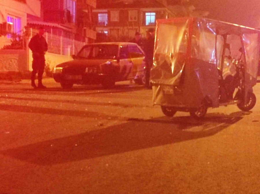 Çocukların Kullandığı Elektrikli Motosiklet Otomobille Çarpıştı: 2 Çocuk Yaralandı