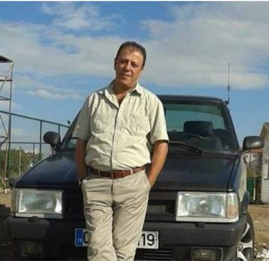 Parkta Ölü Olarak Bulundu