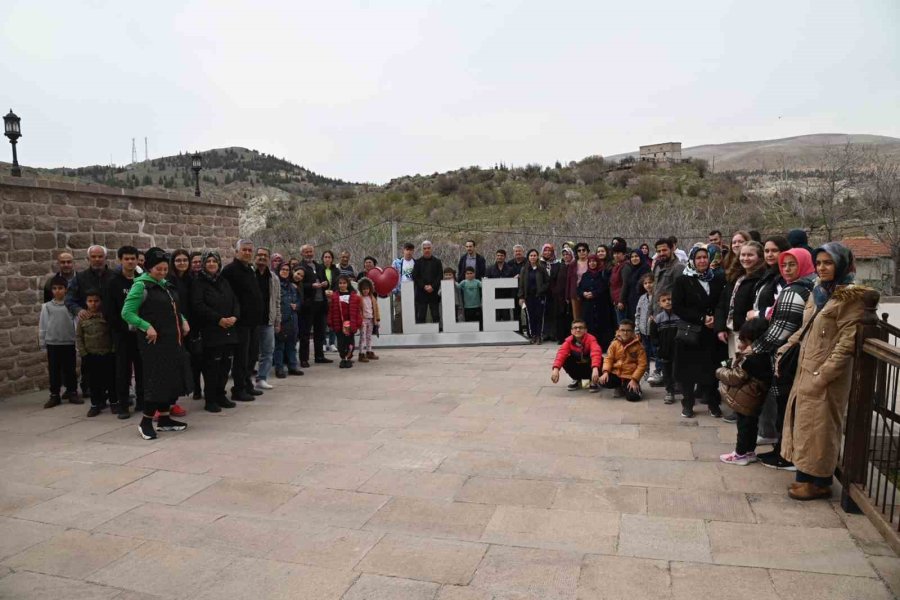 “şehrimi Tanıyorum Programı” Afetzede Misafirleri Ağırladı