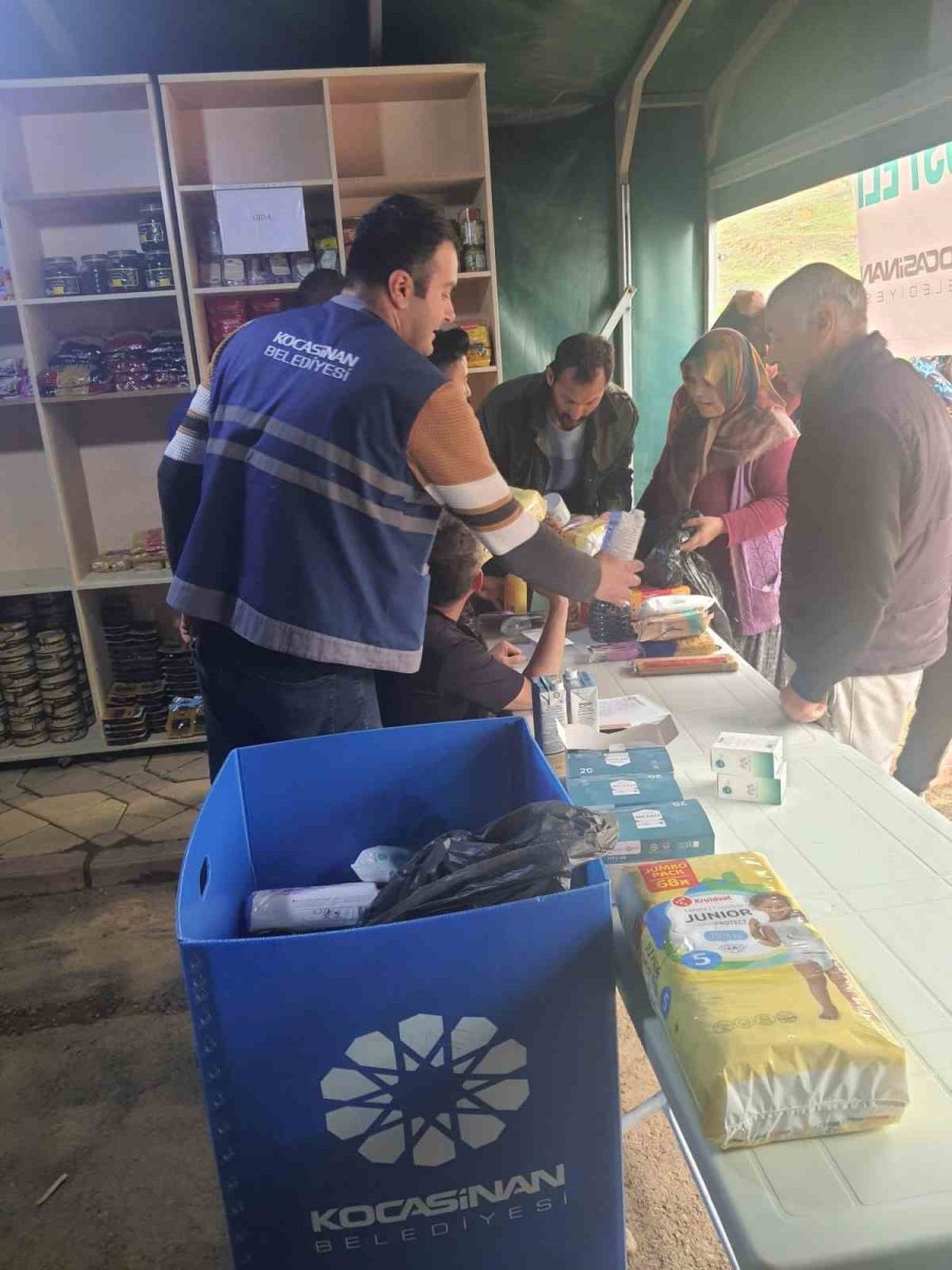 Kocasinan’ın Sosyal Market’i, Kardeş Belediye Türkoğlu’nda