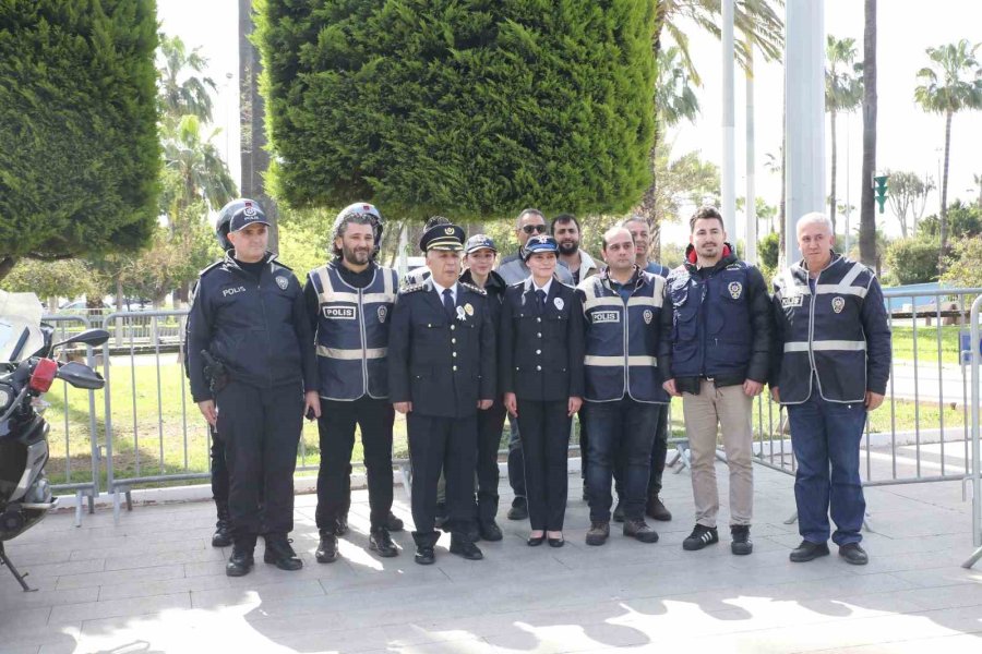 Mersin Emniyet Müdürü Aslan: "türk Polis Teşkilatı, Her Zaman Devletinin Emrinde, Milletinin Hizmetindedir"