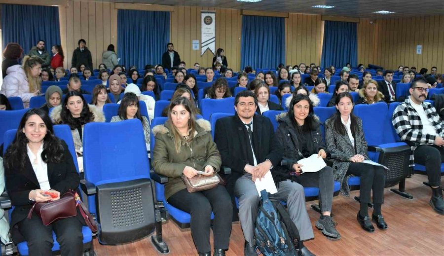 Eskişehir’de De Sözleşmeli Öğretmen Alımı Mülakatları Başladı