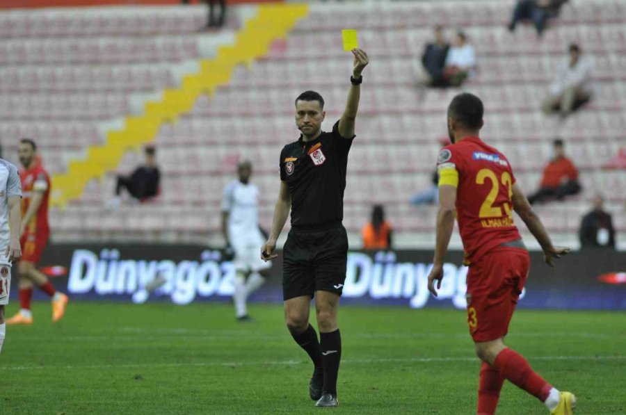 Spor Toto Süper Lig: Kayserispor: 3 - Ümraniyespor: 1 (maç Sonucu)