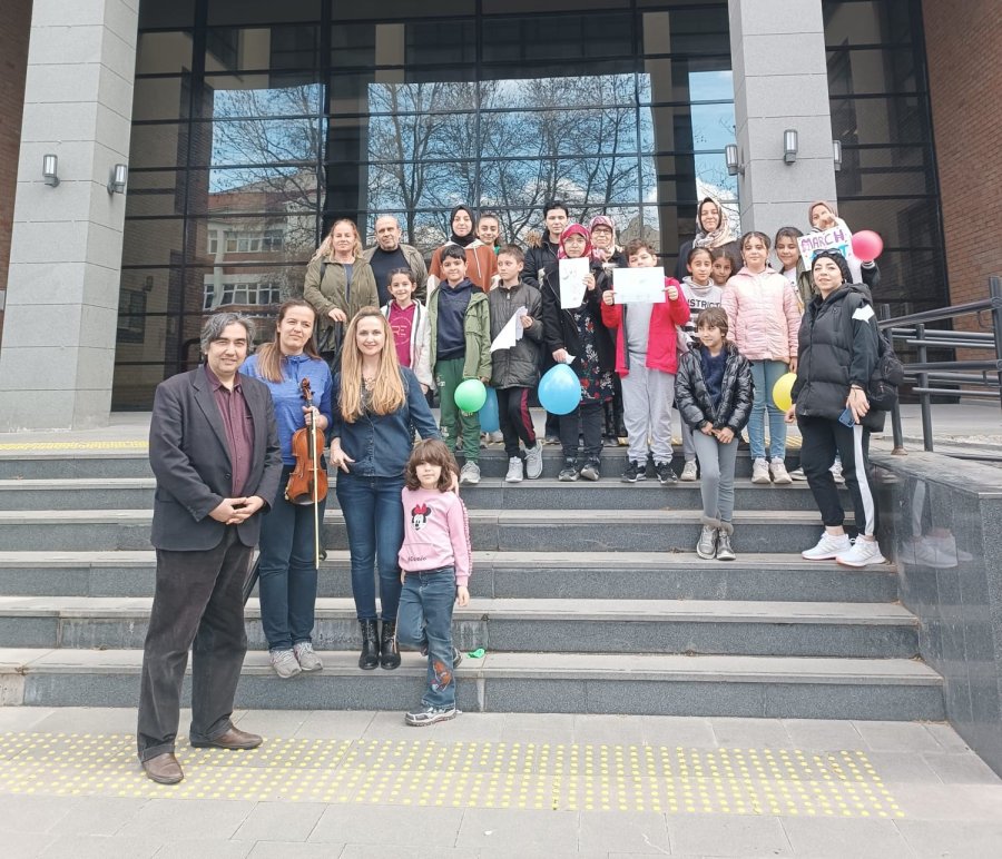 Anadolu Üniversitesi Depremden Etkilenen Çocuklar İçin “öğrenelim, Paylaşalım, Hayatla Buluşalım” Programı Düzenliyor