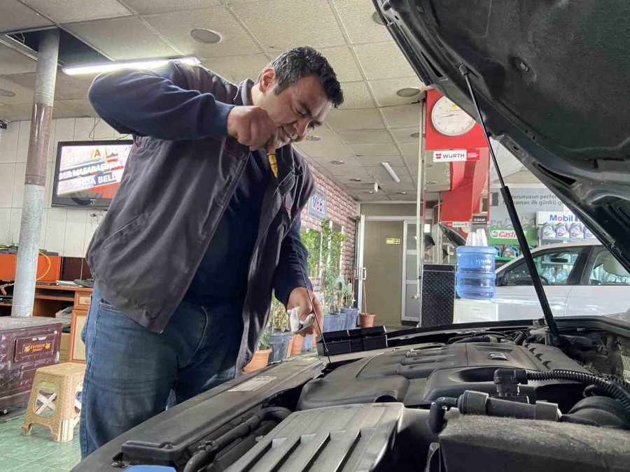 Bayram Tatilinde Yola Çıkacak Araç Sahiplerine Bakım Uyarısı