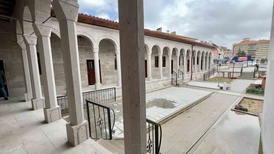 Başkan Dinçer: “bedriye Medresesi Yenilenen Yüzüyle Açılışa Hazırlanıyor”