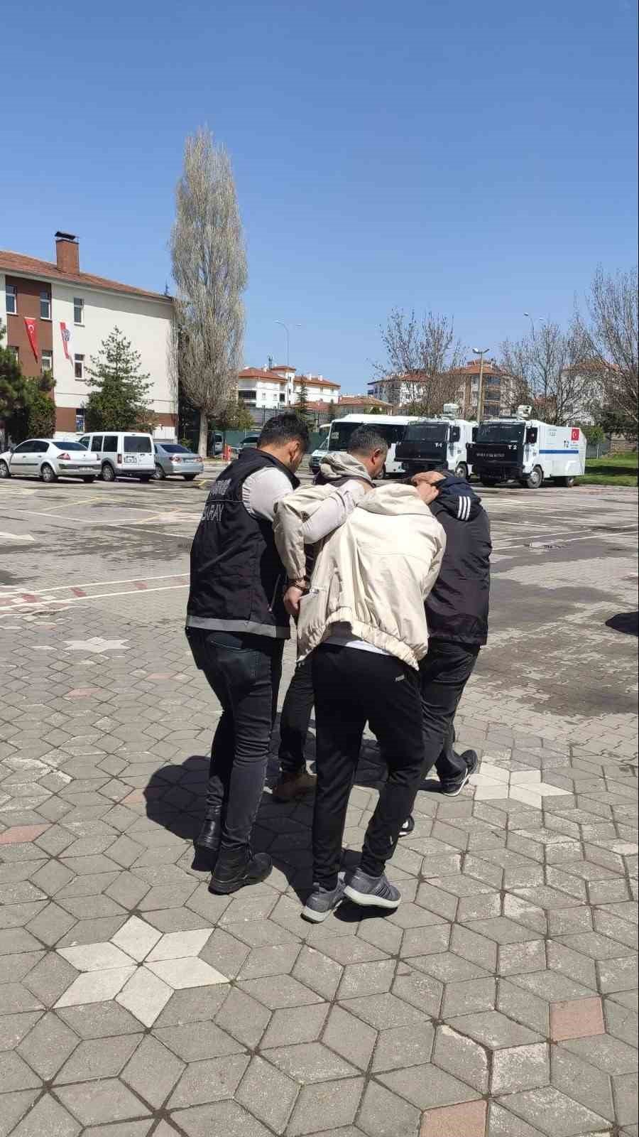 Aksaray Polisinden Uyuşturucu Operasyonu: 2 Tutuklama