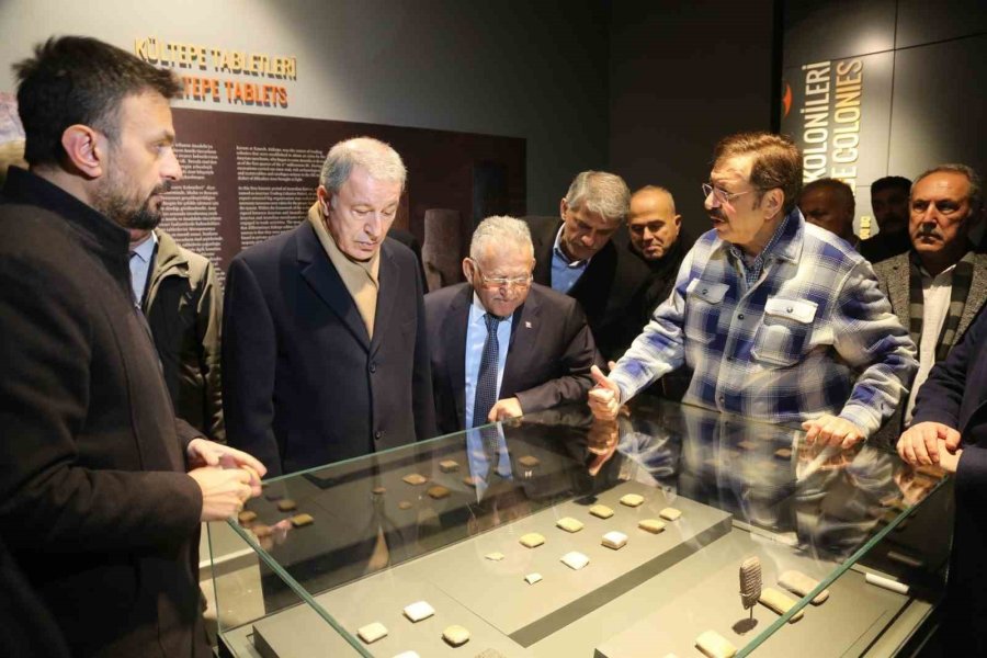 Büyükşehir Müzeleri Öğretmen Ve Öğrencilere Kapılarını Ücretsiz Olarak Açıyor