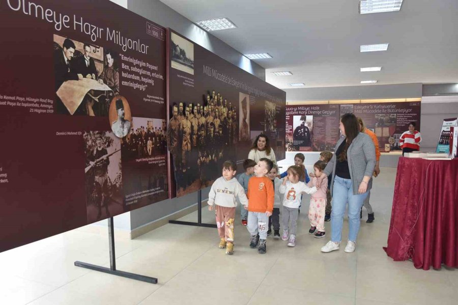 Öğrenciler Eskişehir’in Milli Mücadele Yıllarını Öğreniyor