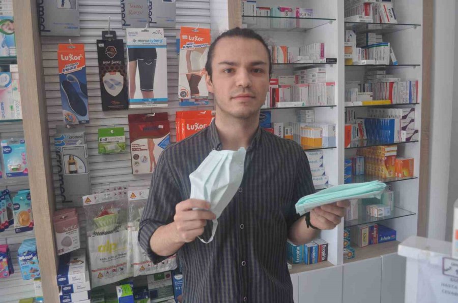 Artık Eskisi Kadar Maske Kullanılmıyor