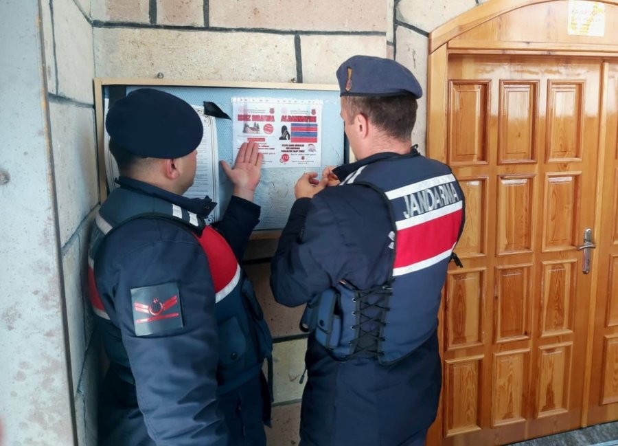 Jandarmadan Vatandaşlara “dolandırıcılara Dikkat” Eğitimi