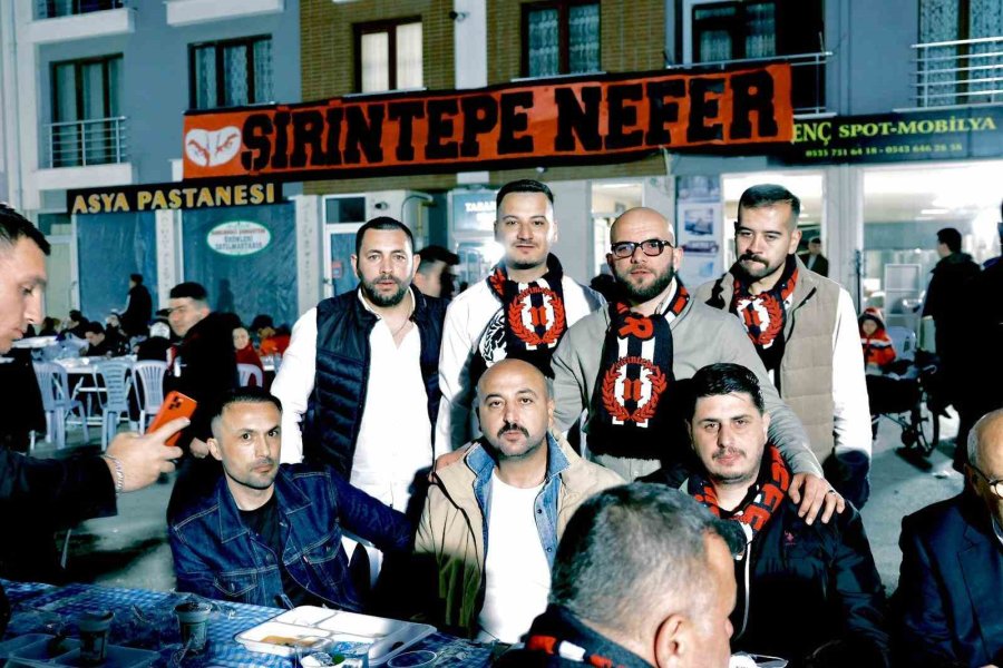 Eskişehirspor Taraftarından İftar Yemeği