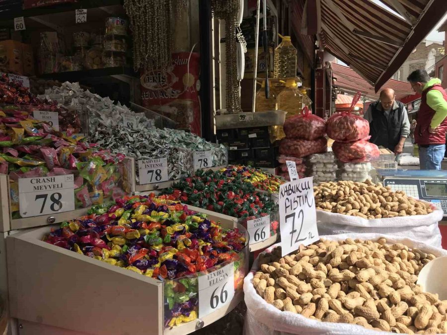 Bayramlık İkramlar İçin Alışveriş Yoğunluğu Başladı