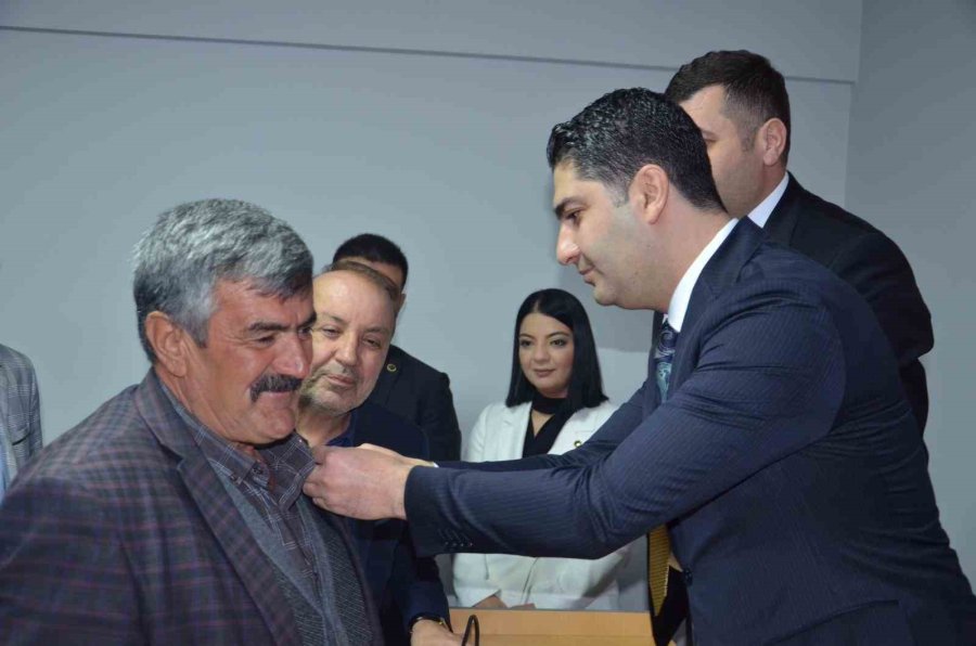 İyi Parti’den 200 Kişi Mhp’ye Katıldı