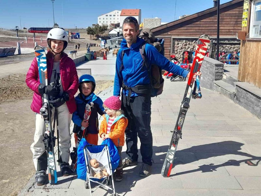 İsviçreli Gezgin Erciyes’e Hayran Kaldı